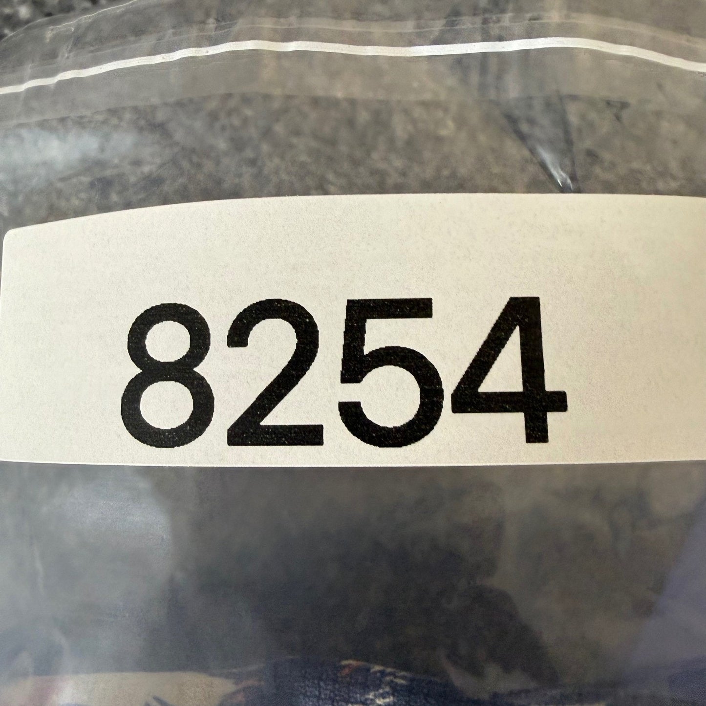 Tommy Bahama Hawaiian Shirt Men Medium Silk Tropical Floral Sailboat Relax Aloha