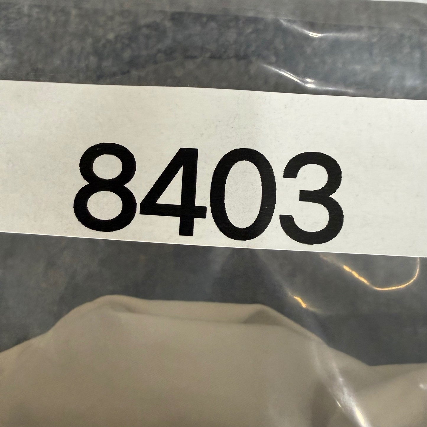 Peter Millar Chino Shorts Mens 34 (Fits 33) Beige Stretch Golf Casual Comfort