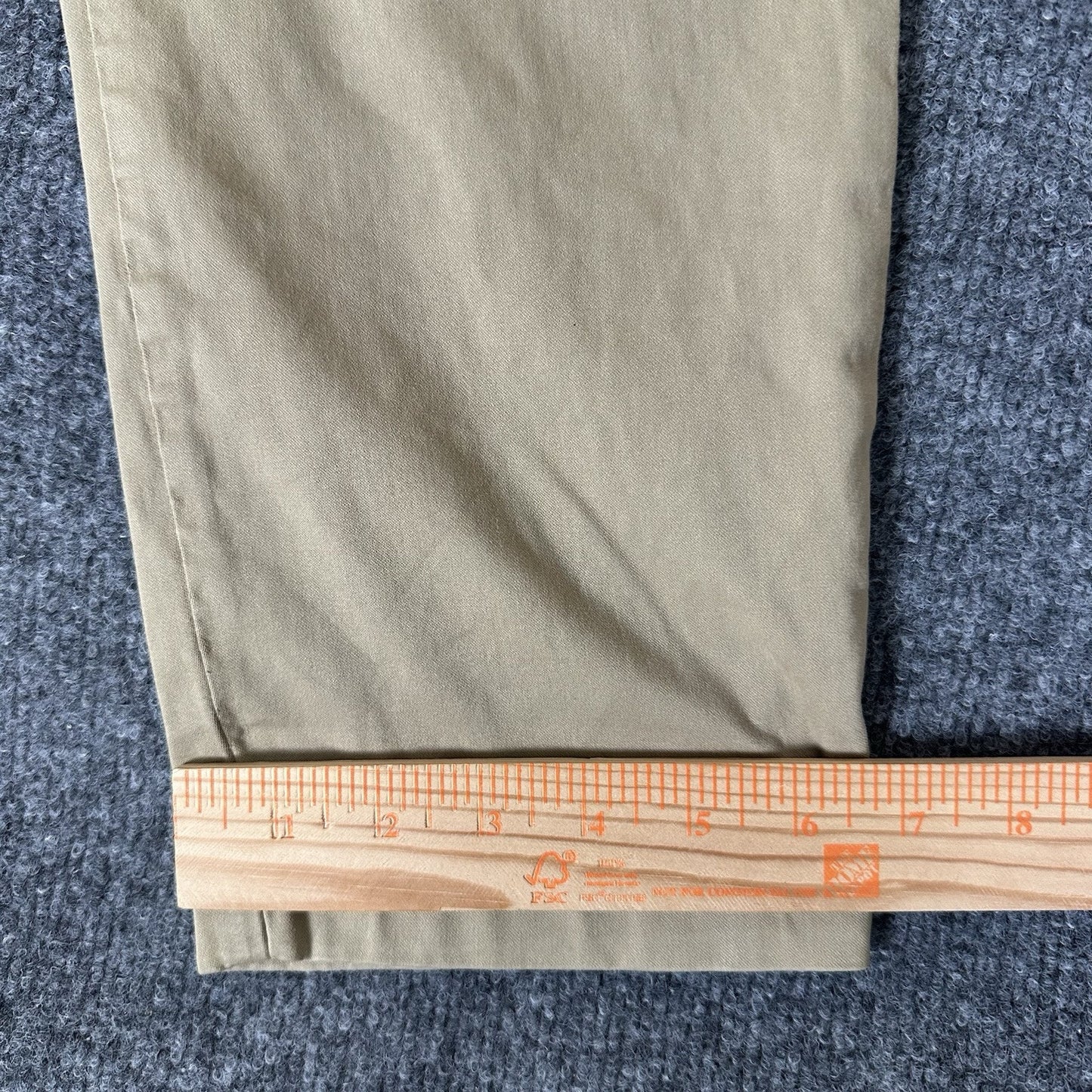 Mavi Jeans Edward Mens 34x30 Beige Relaxed Chino Straight Pants Mid Rise Adult