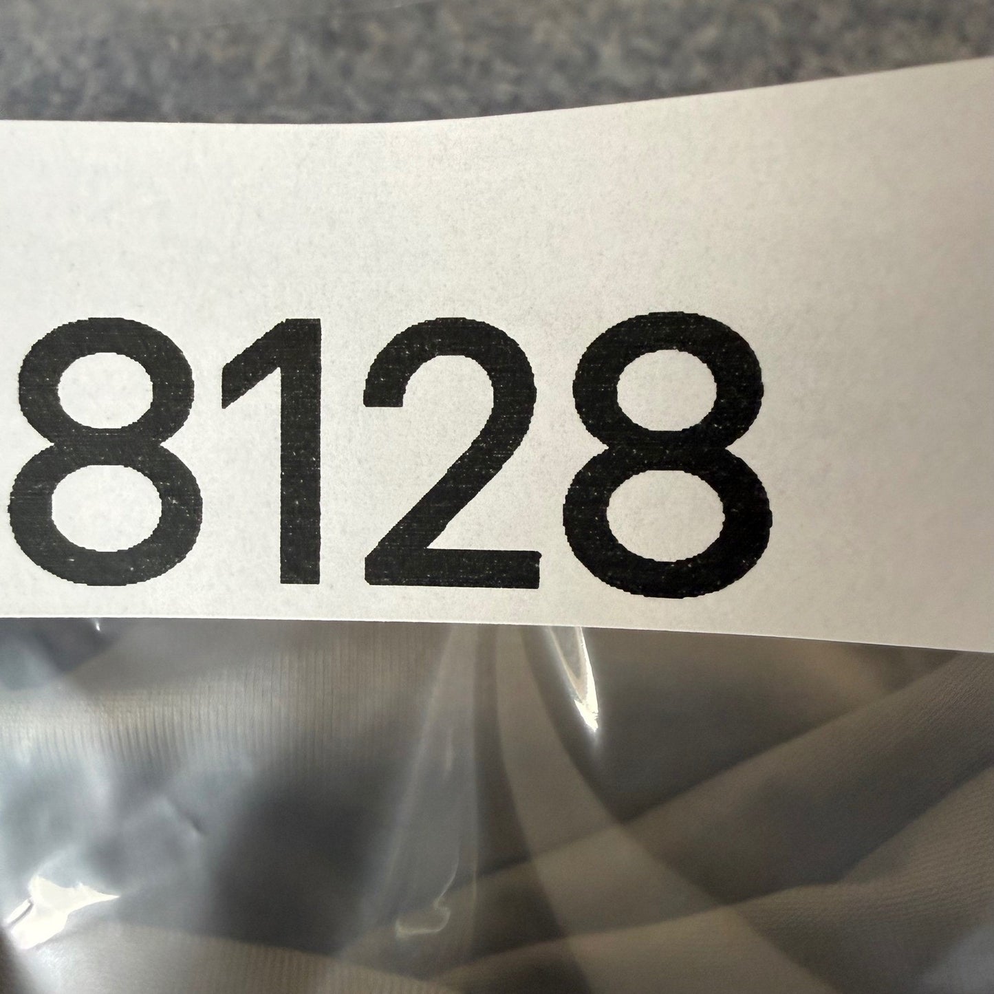 Vuori Meta Pants Mens 38x26 Beige Casual Chino Performance Stretch Comfort V430