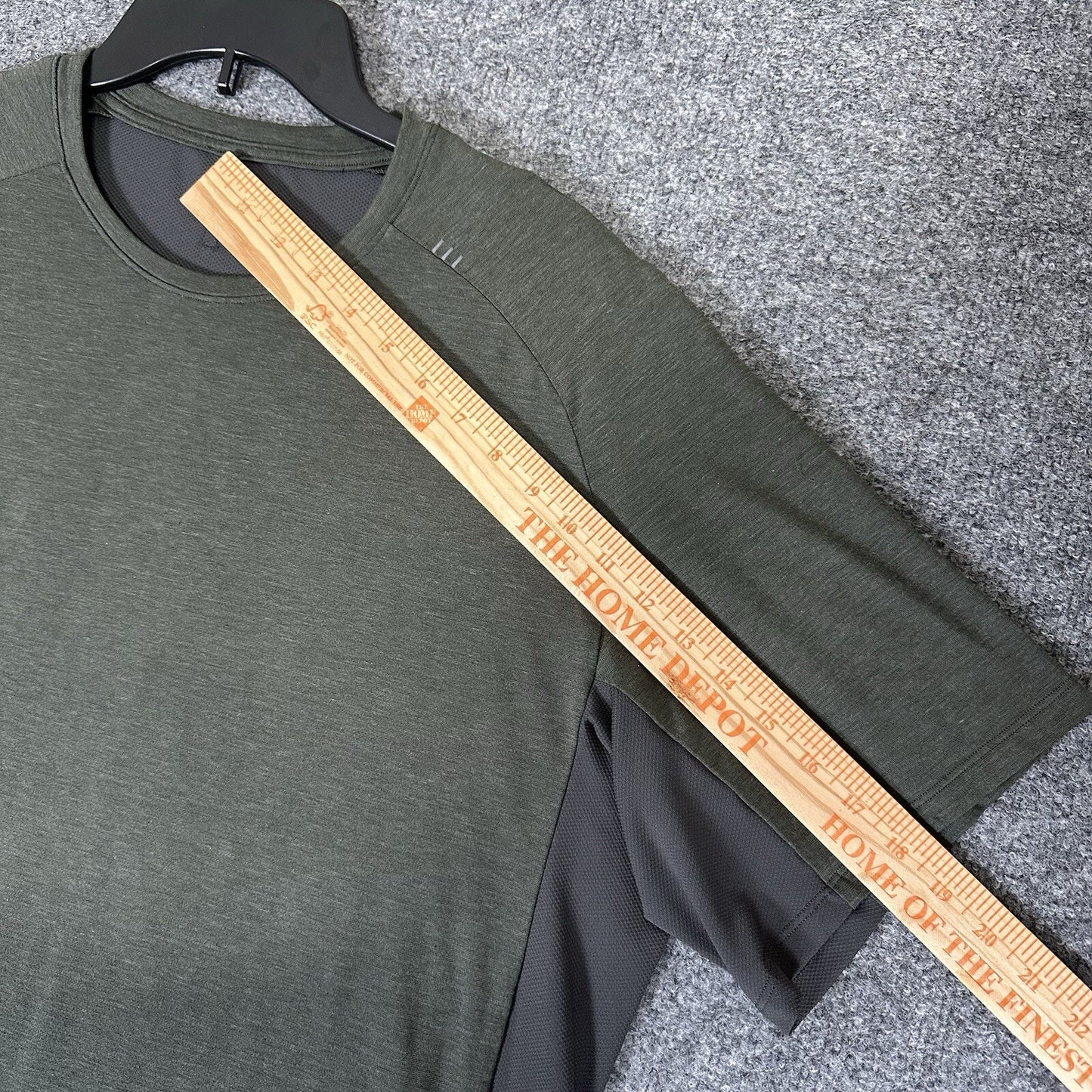 Lululemon Always Agile Shirt Mens XL Green Grey Athletic Short Sleeve Adult