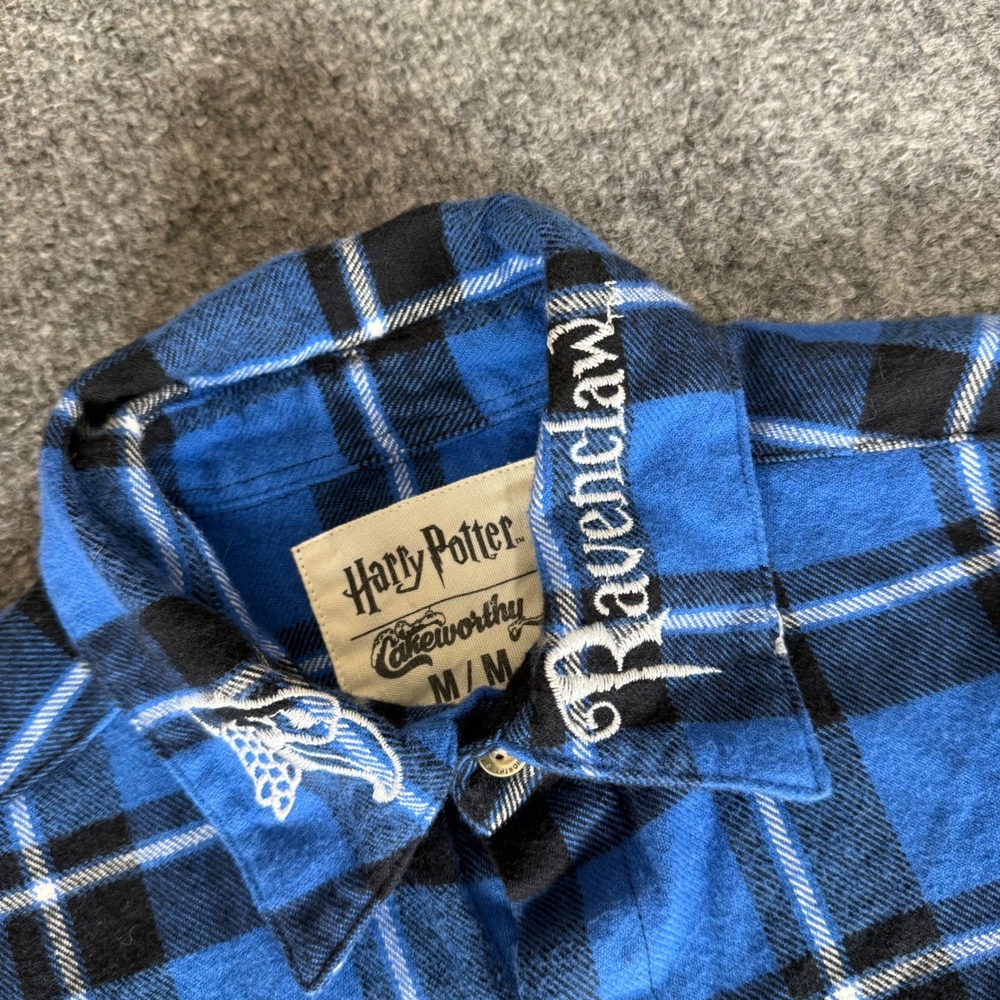 Harry Potter Ravenclaw Cakeworthy Flannel Shirt Mens Medium Blue Plaid Wizard