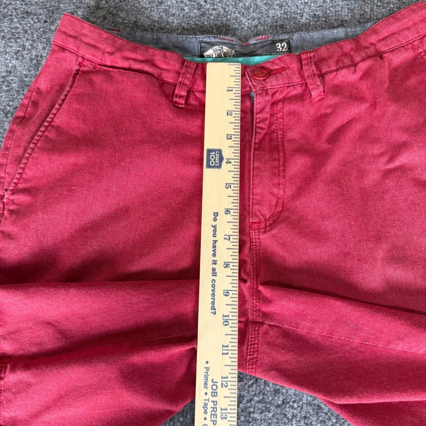 Vans Off The Wall Shorts Men 32 Red Chino Casual Skateboarding Streetwear Grunge
