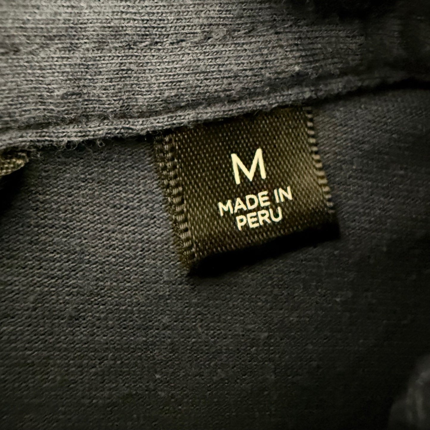 Travis Mathew Polo Shirt Men Medium Blue Geometric Golf Short Sleeve Performance