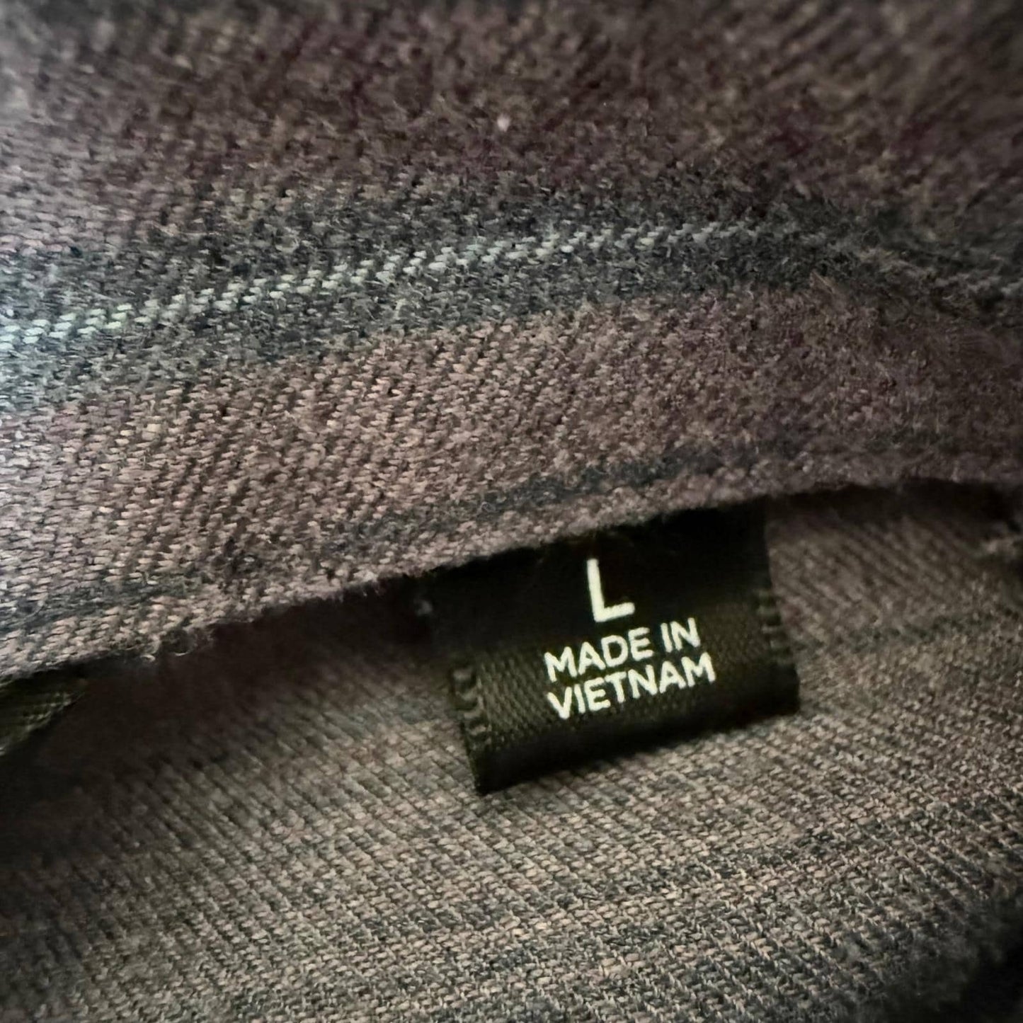 Travis Mathew Cloud Flannel Shirt Striped Button Up Long Sleeve Casual Men Large