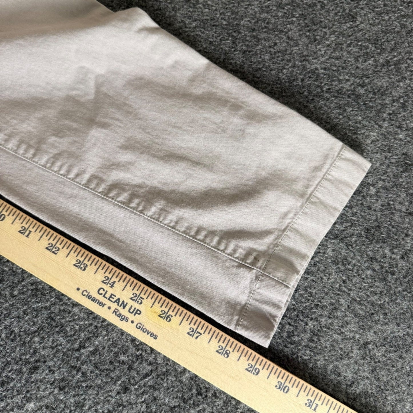 UNTUCKit Mens Chino Pants 35x30 (36x29) Gray Straight Fit Pima Cotton Casual