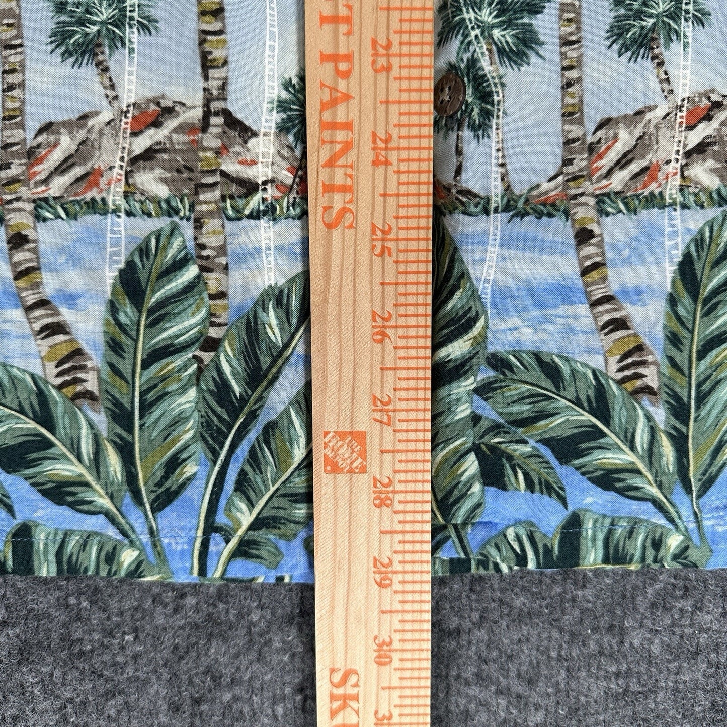 Batck Bay Hawaiian Shirt Mens XL Rayon Palm Trees Pineapple Short Sleeve Adult