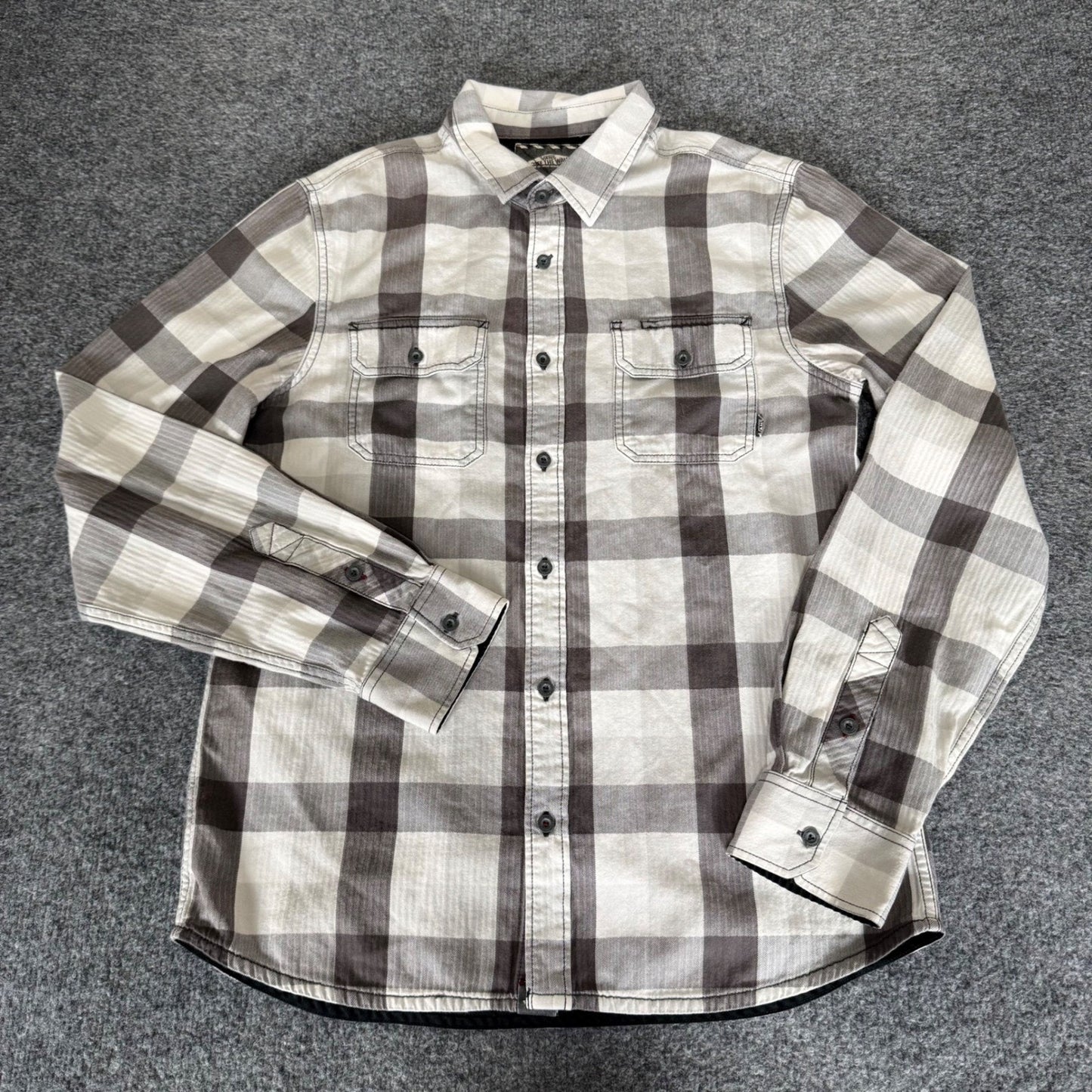 Vans Off The Wall Mens Medium Grey Plaid Flannel Button Up Shirt Skate Casual