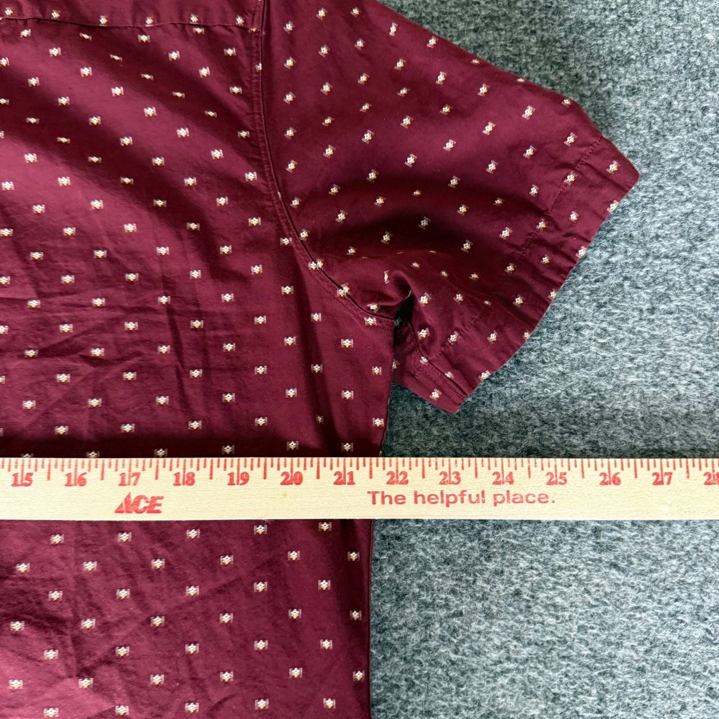 7 Diamonds Mens Large Short Sleeve Button Up Shirt Maroon Geometric Print Cotton