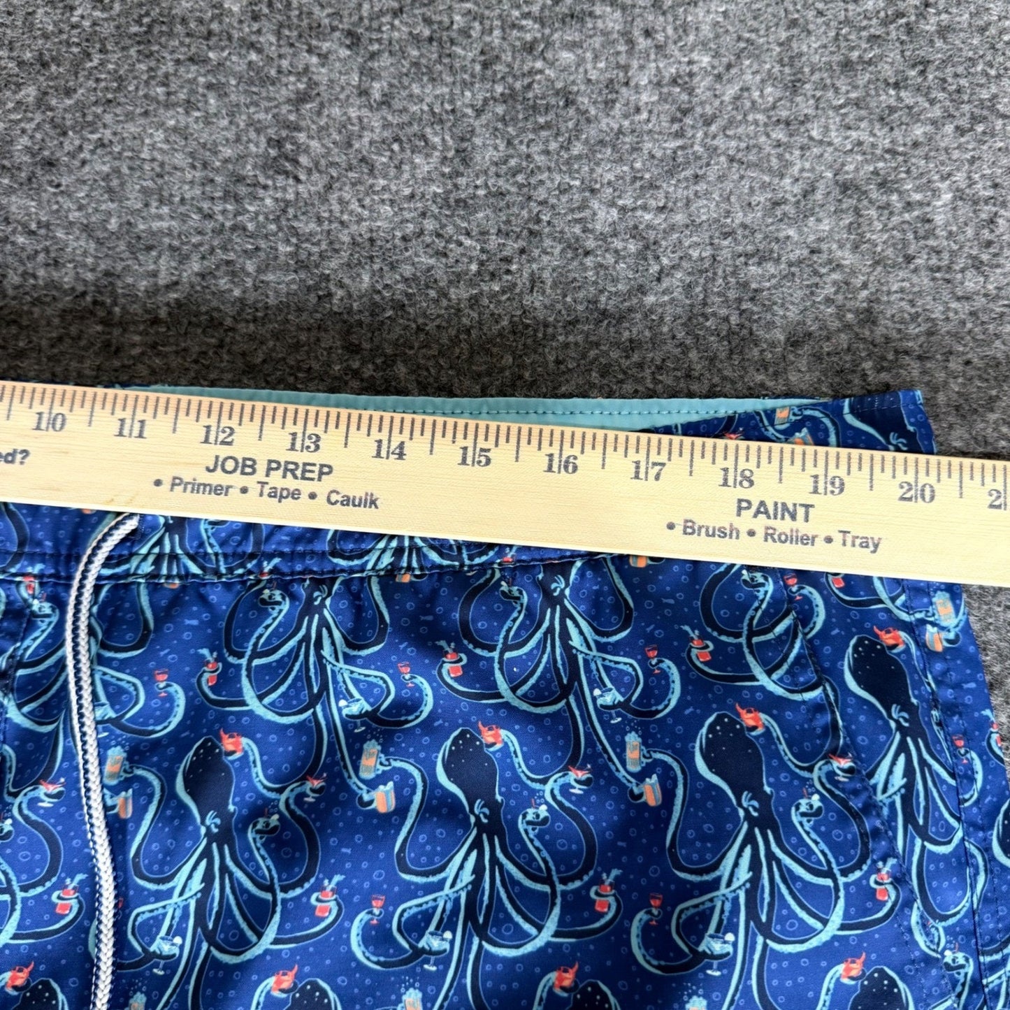 Peter Millar Mens Blue Octopus Cocktail Print Swim Trunks Large Size 40 Beach