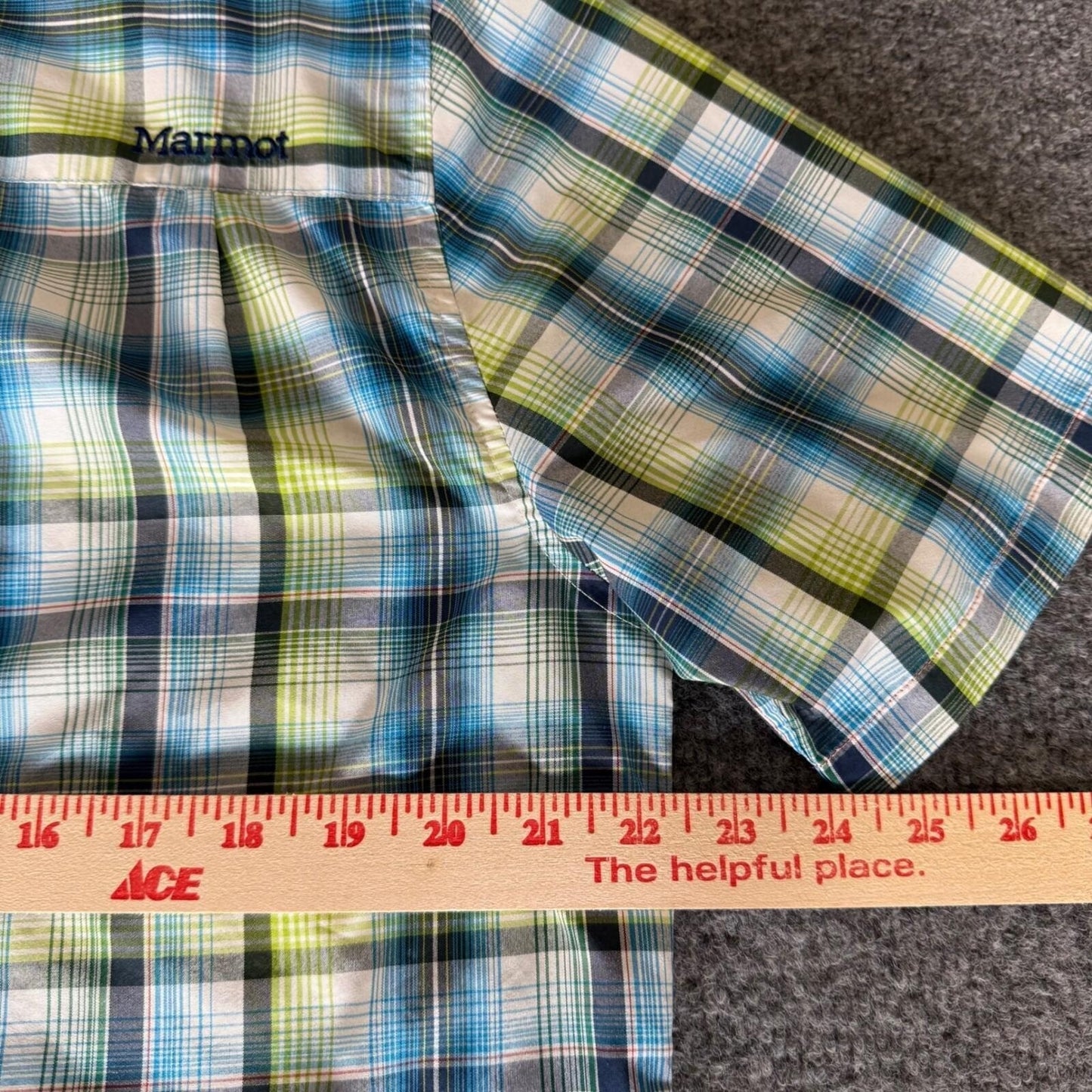 Marmot Shirt Mens Medium Plaid Button Up Outdoor Hiking Short Sleeve Lightweight