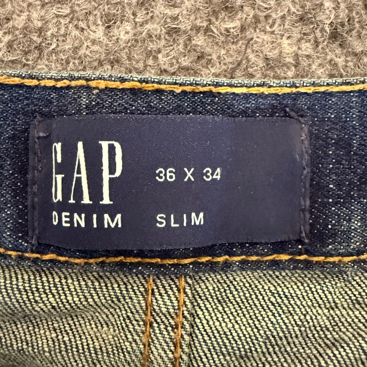 Gap Denim Slim Fit Distressed Jeans Mens 38x34 Dark Wash Blue Stretch Denim Pant