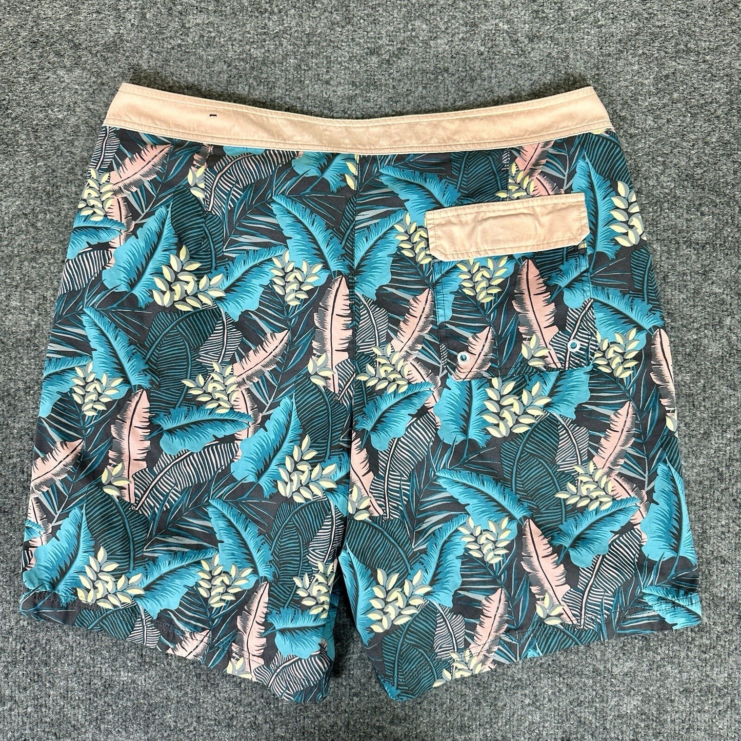 American Eagle Board Shorts Mens Large 36x10 Swim Trunks Floral Drawstring Adult