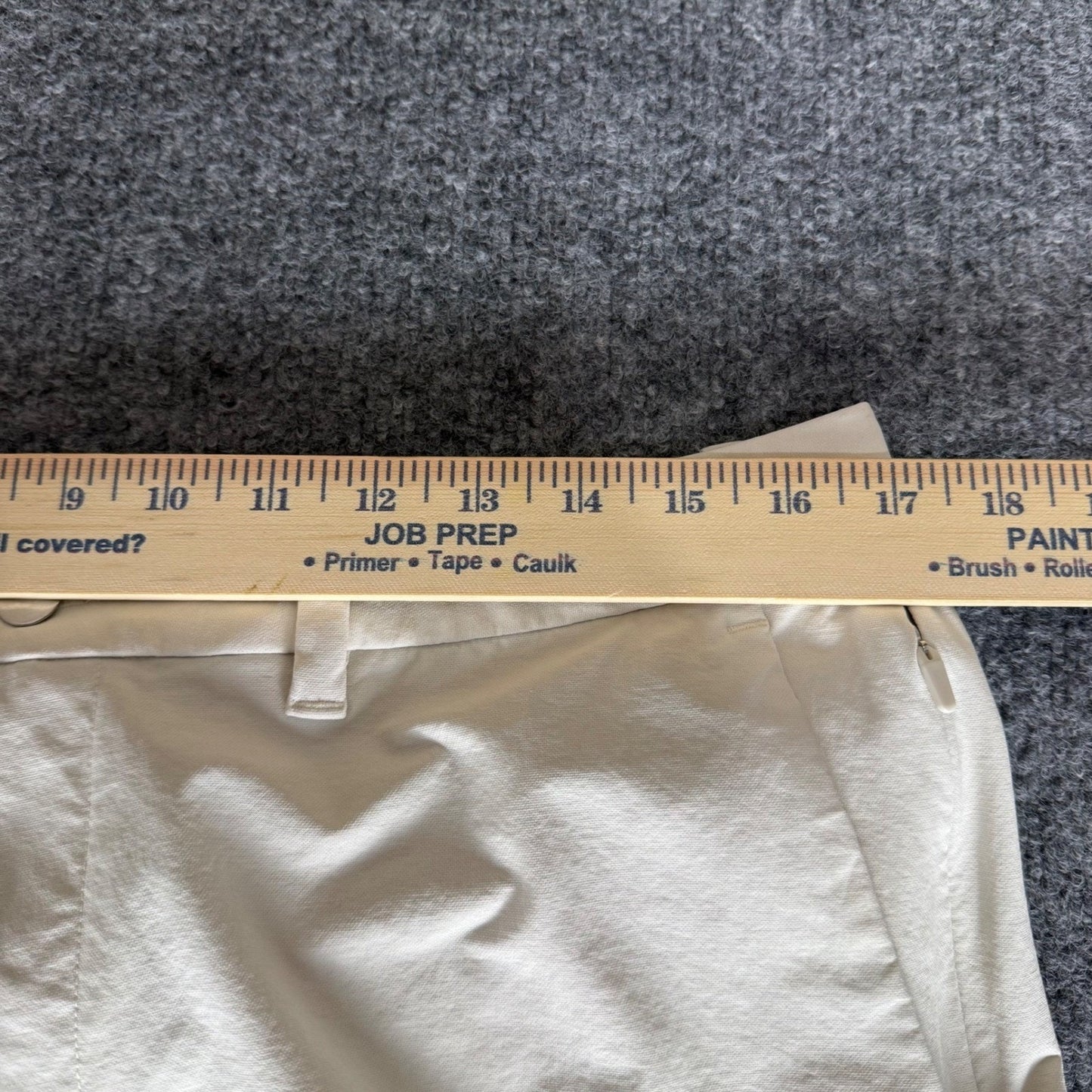 Lululemon ABC Pant Slim Fit Mens 34x30 Beige Chino Stretch Casual Golf Office