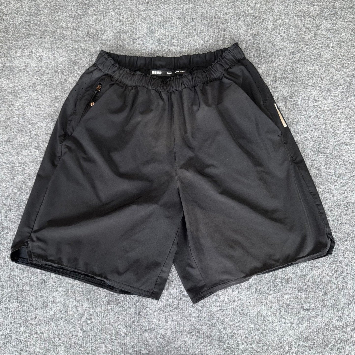 REI Co-op Running Shorts Mens Small Black Lined Lightweight Zip Pockets Athletic