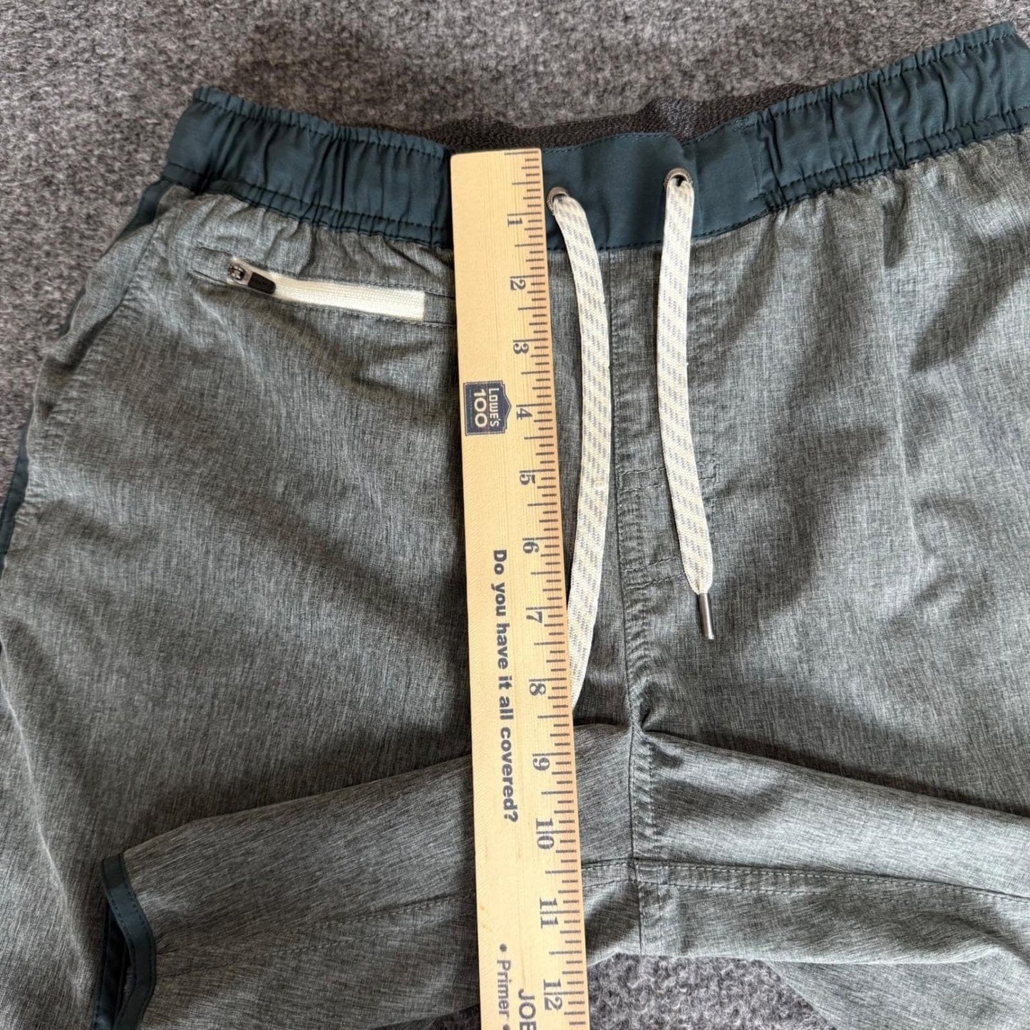 Vuori Banks Short Mens Small Green Athletic Performance Running Workout Gym V330