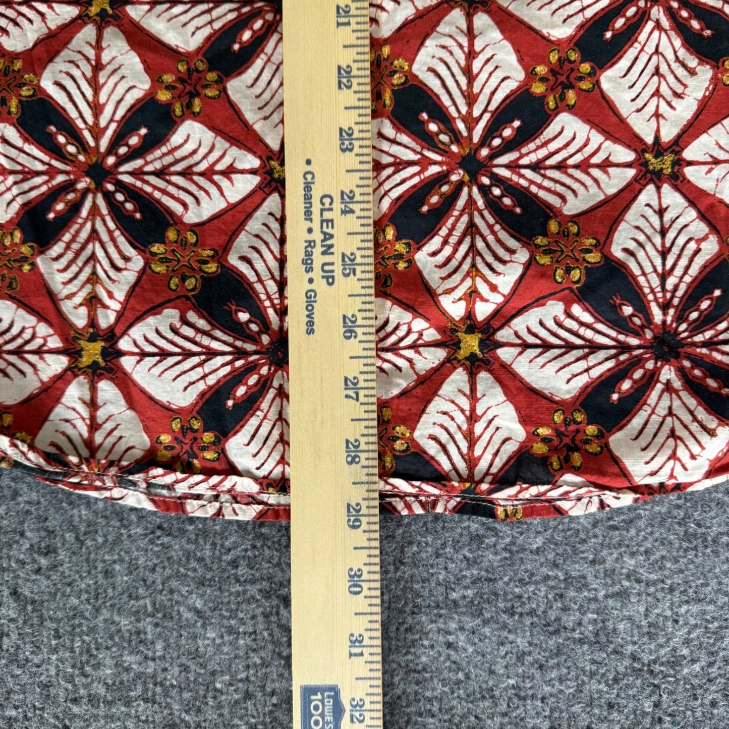 J.Crew Mens Classic Cotton Batik Floral Short Sleeve Button Up Red Large Casual