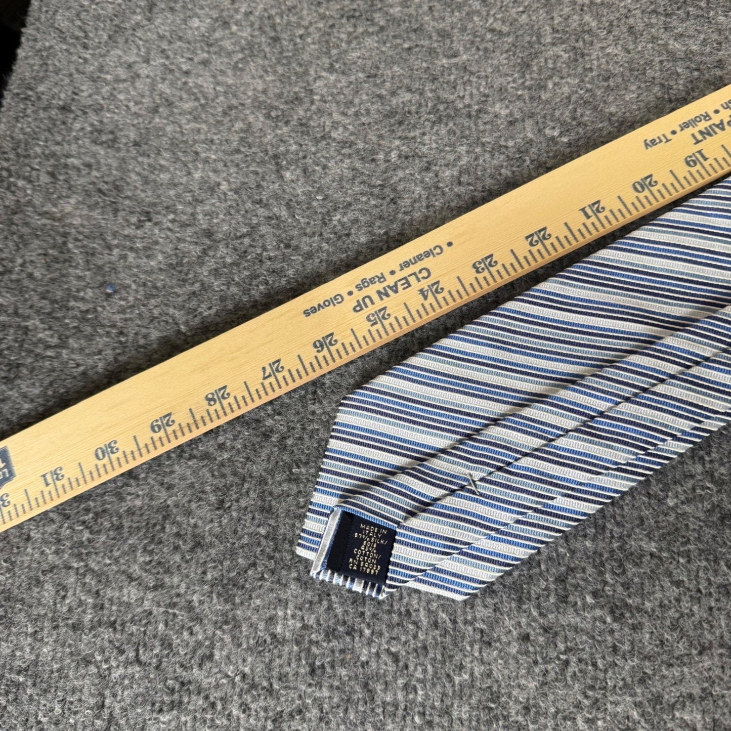 Banana Republic Mens Blue White Striped Silk Cotton Necktie Made in Italy Casual