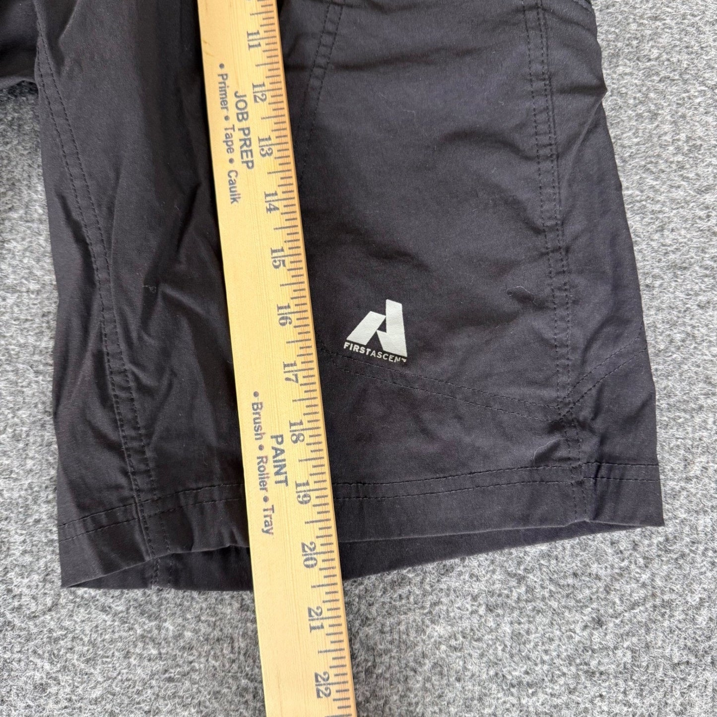 Eddie Bauer First Ascent Mens 34 Black Outdoor Hiking Shorts Nylon Stretch Cargo