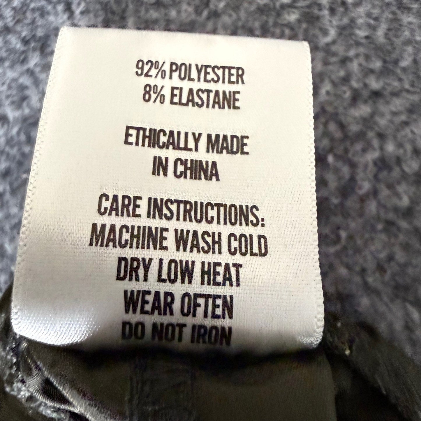 Cove USA Mens Performance Shorts Olive Green Size 30 Casual Outdoor Stretch