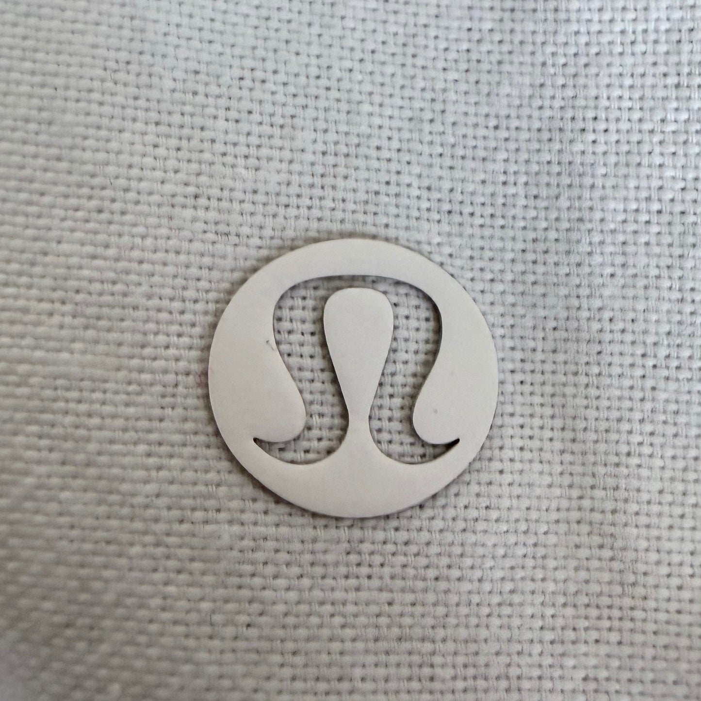 Lululemon Oxford Button Up Shirt Mens XL White Short Sleeve Casual Modern Fit
