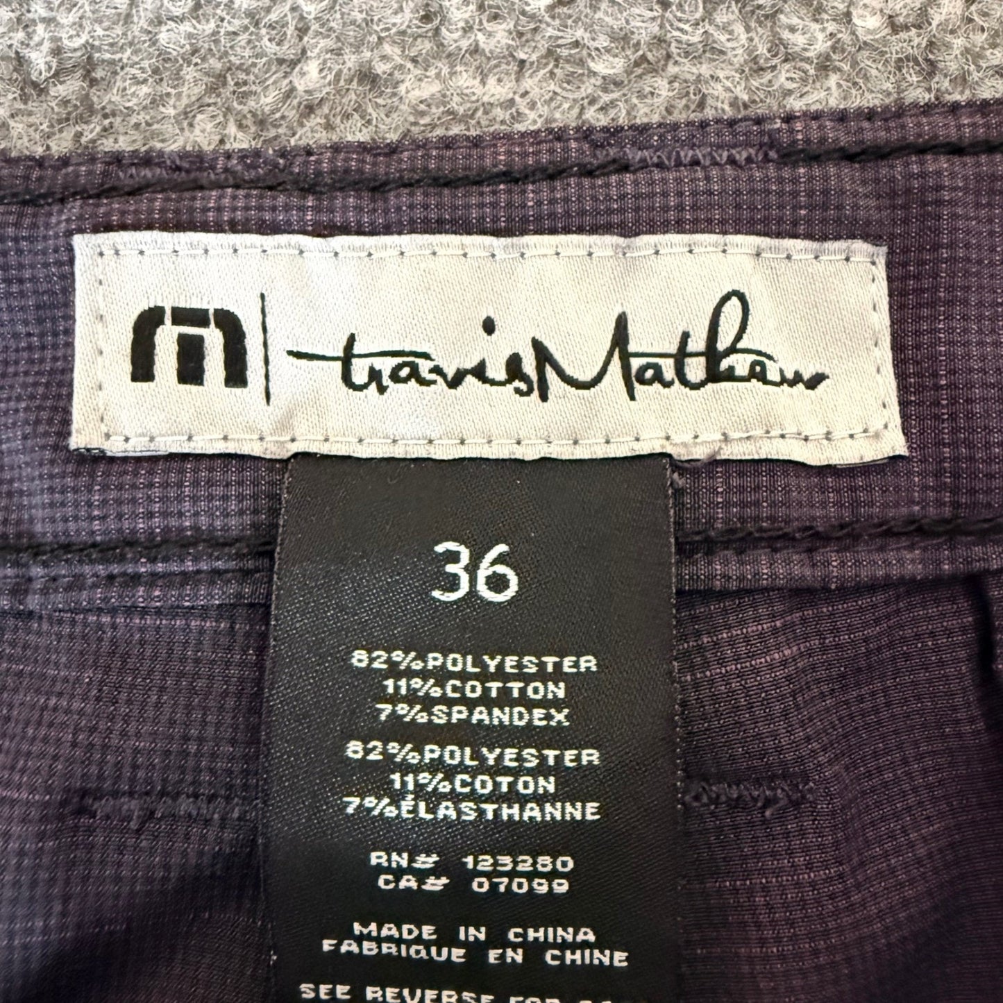 Travis Mathew Golf Shorts Mens 36 Blue Chino Flat Front Performance Activewear