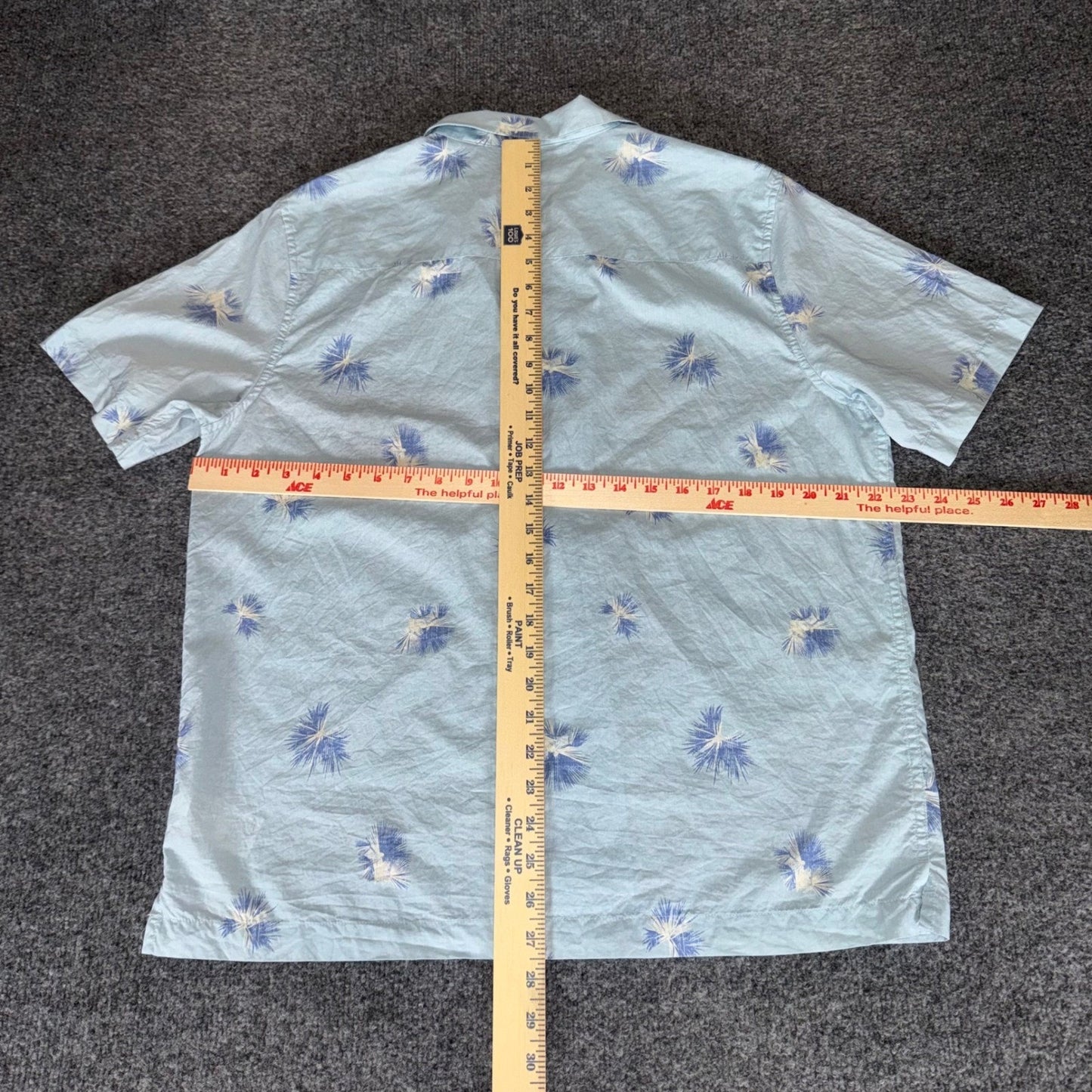 Travis Mathew Hawaiian Shirt Mens Large Blue Floral Short Sleeve Button Up Golf