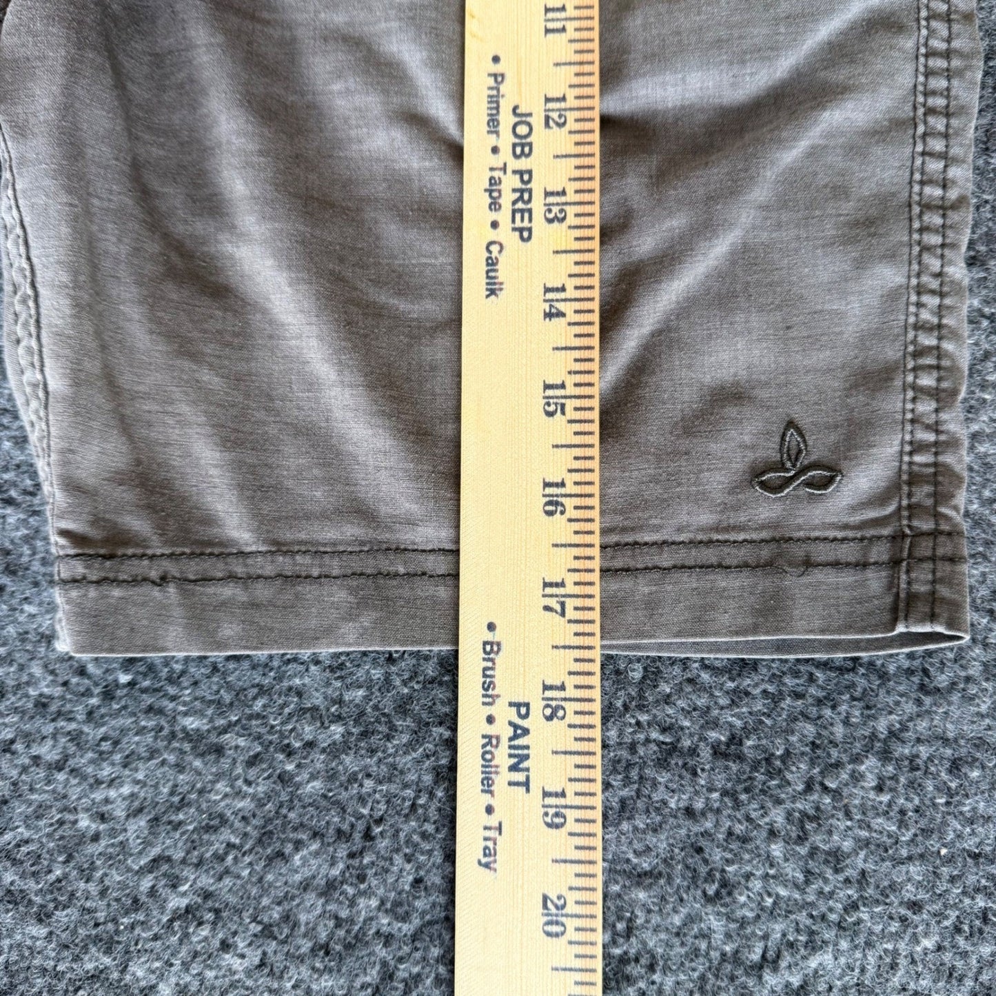 Prana Furrow Shorts Mens 30 (Fits 32) Gray Casual Walking Hiking Cargo Outdoor