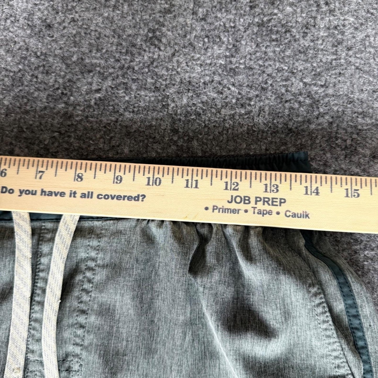 Vuori Banks Short Mens Small Green Athletic Performance Running Workout Gym V330