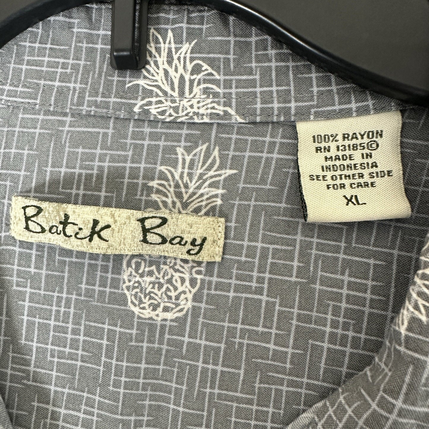 Batck Bay Hawaiian Shirt Mens XL Rayon Palm Trees Pineapple Short Sleeve Adult