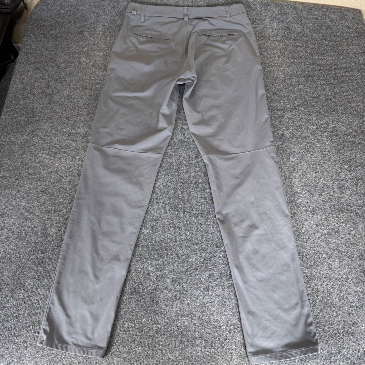 Lululemon Commission Pant Classic Grey Tech Chino Mens 34x34 Stretch Golf Office
