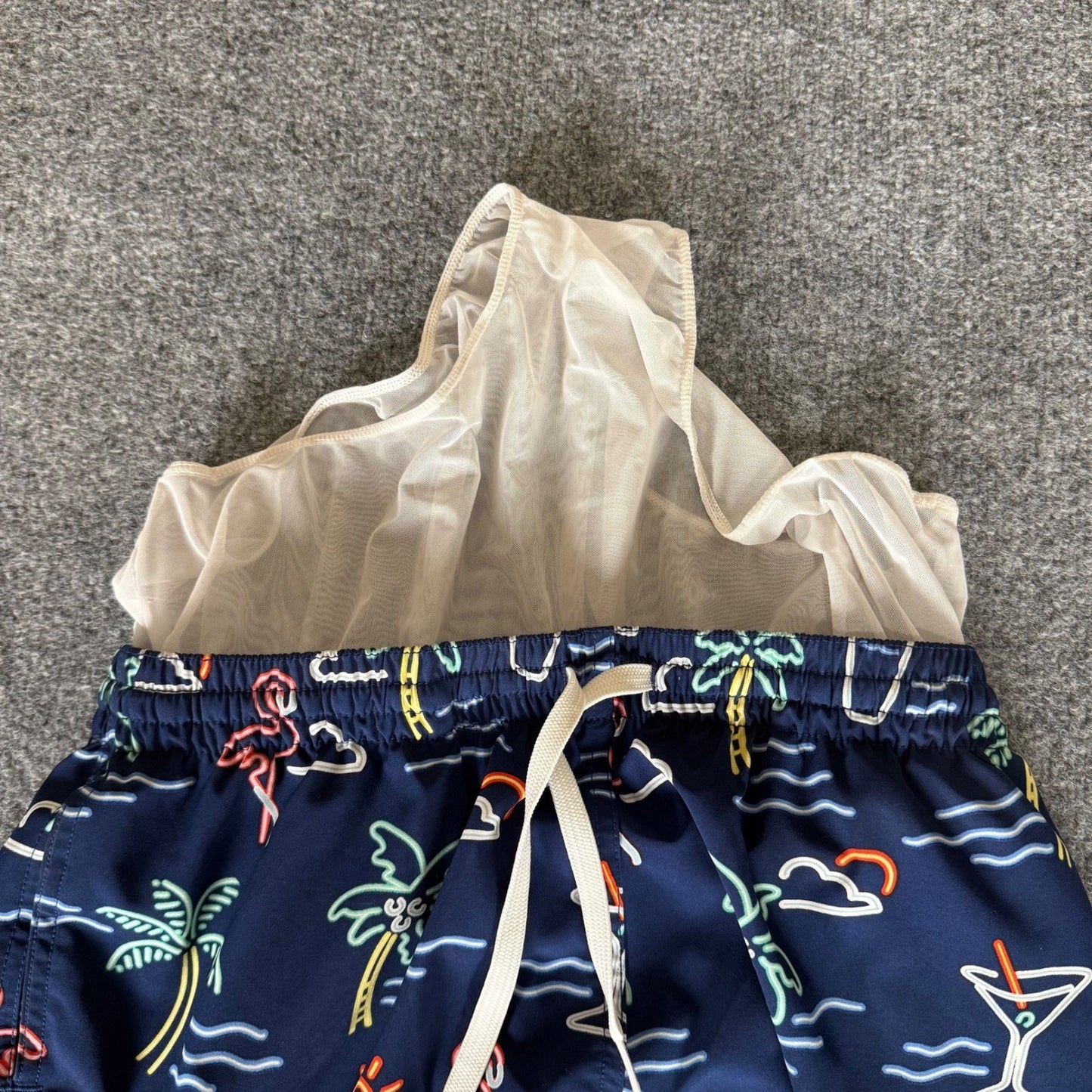 Chubbies Neon Lights Swim Shorts Mens Large Retro Pool Party Casual Beach Summer