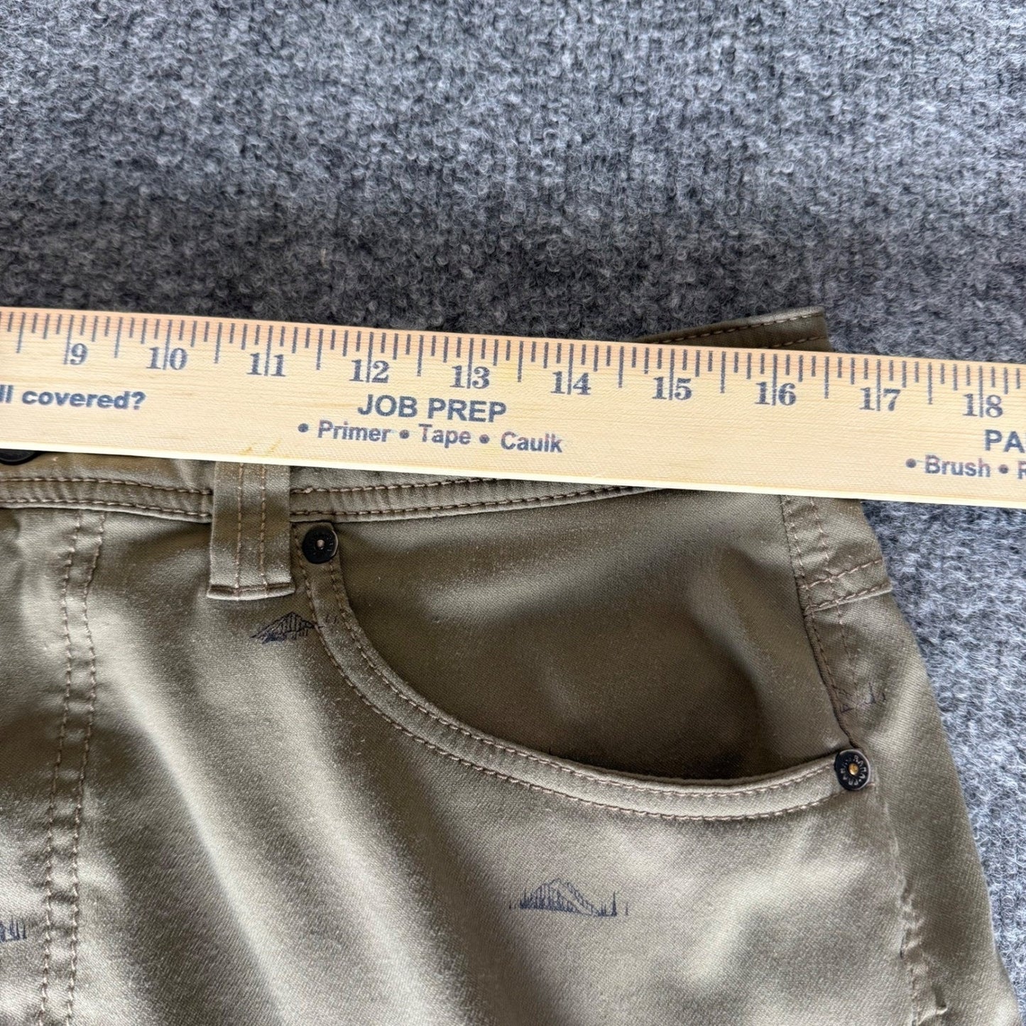prAna Brion Shorts Mens 32 Olive Green Geometric Hiking Outdoor Casual Stretch