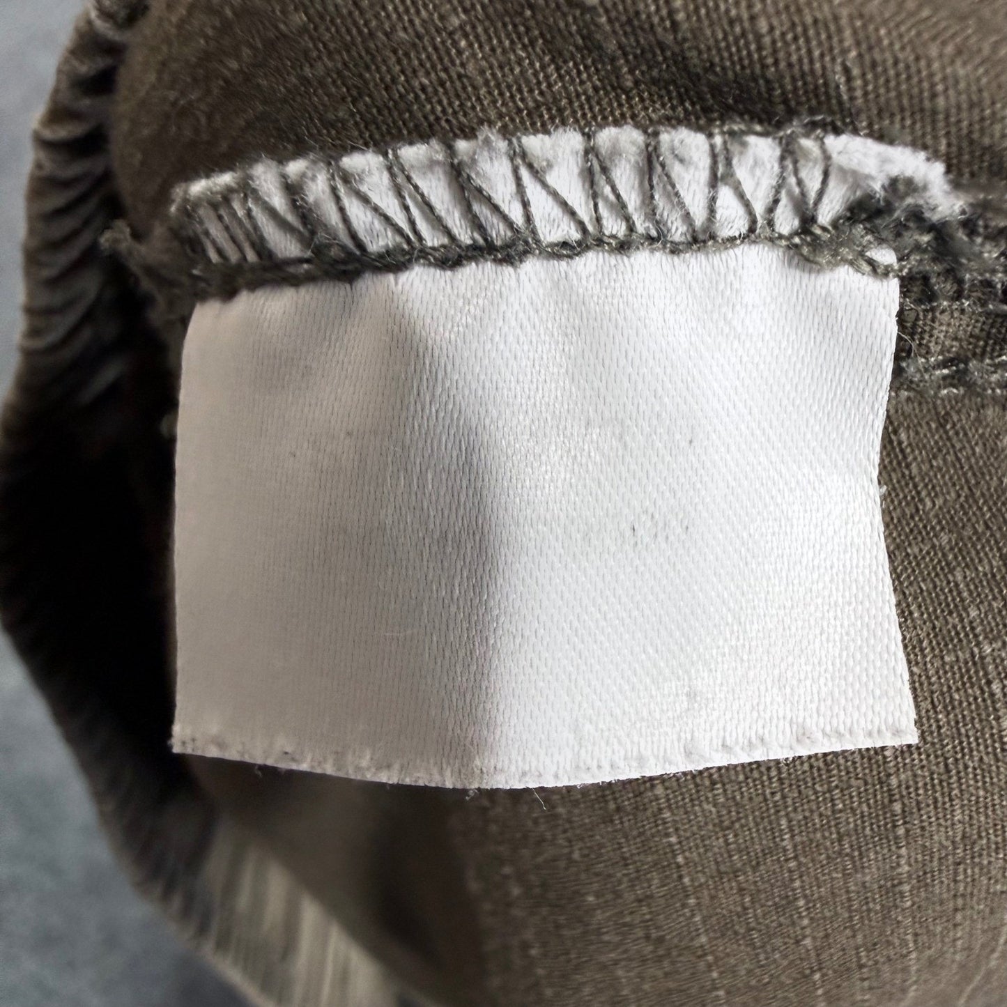 Vuori Ripstop Shorts Mens Small Tan V370 Durable Stretch Outdoor Hiking Casual