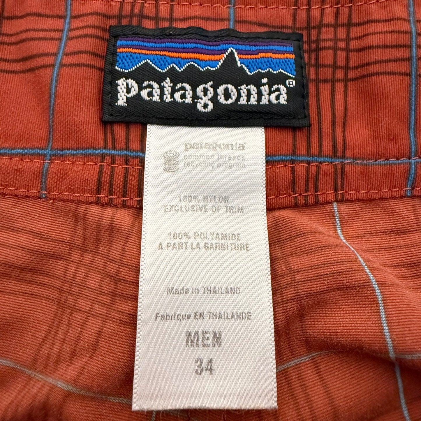 Patagonia Board Shorts Mens 34 Red Plaid Swim Surf Beachwear Casual Lightweight