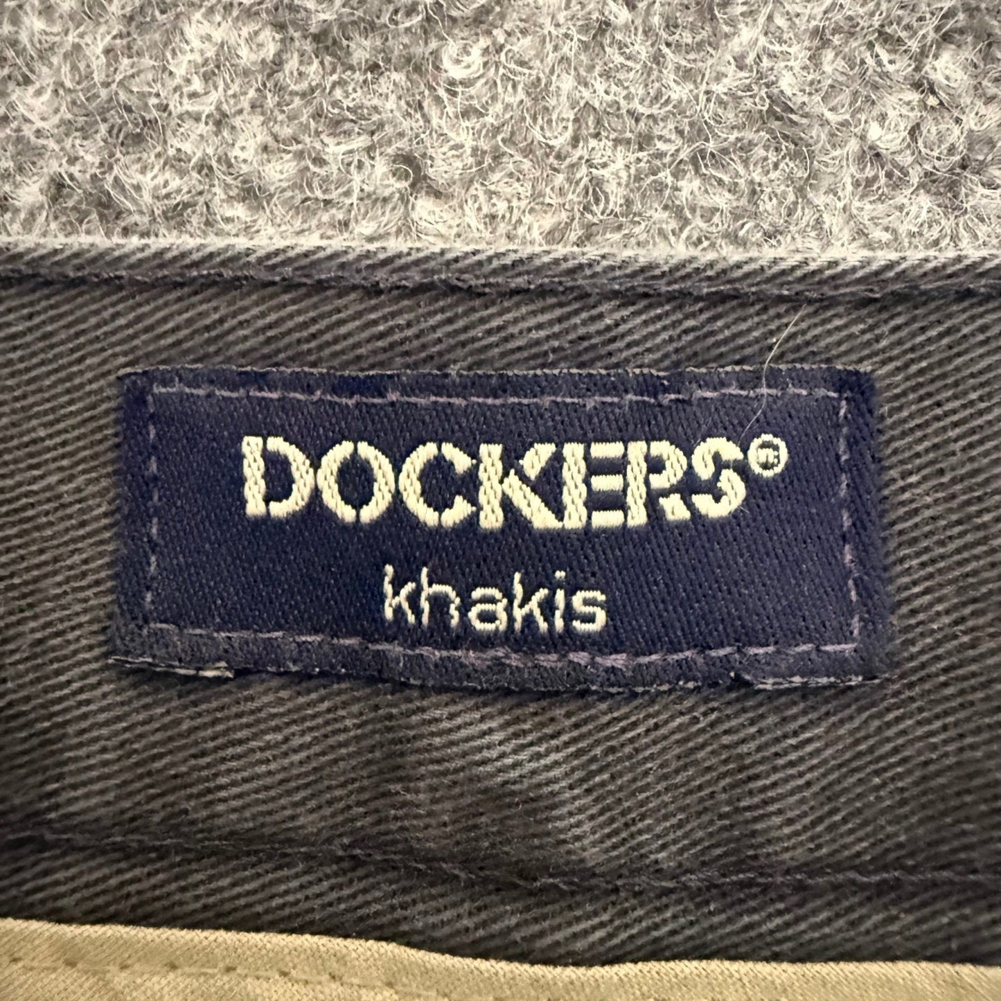 Dockers Khakis Mens 36x32 Gray Cotton Pants Casual Chino Business Office Classic