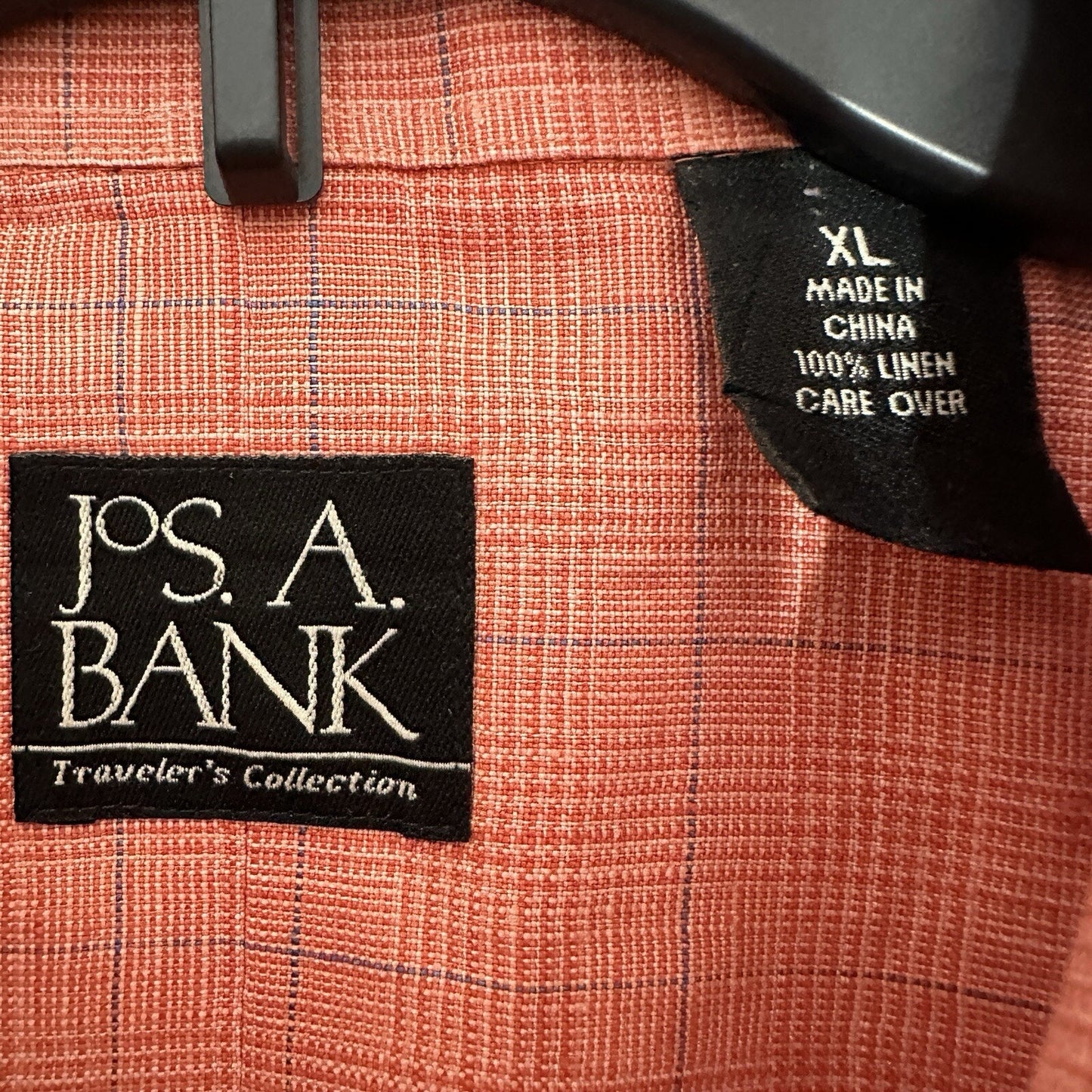 Jos A Bank Traveler Shirt Men XL Coral 100% Linen Button Down Long Sleeve Pocket