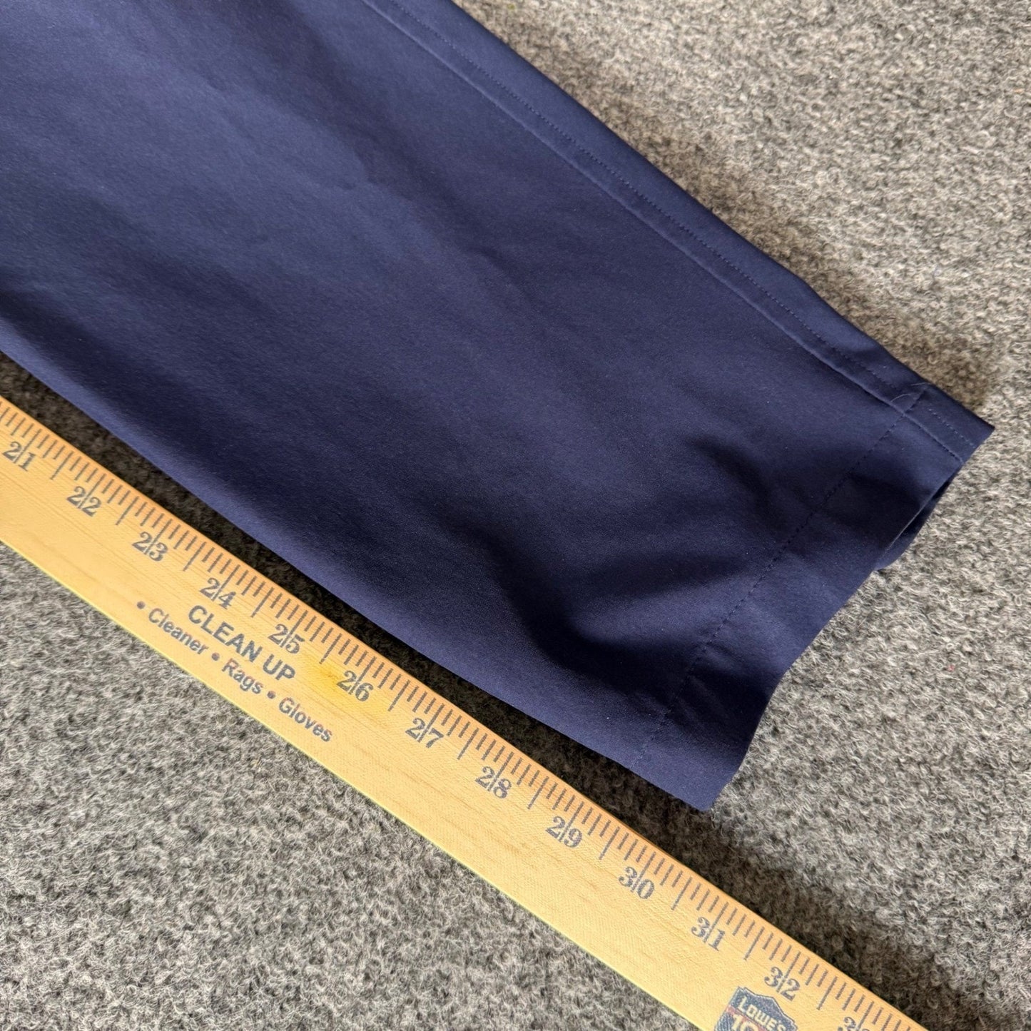 Under Armour Mens Golf Pants Navy Blue Flat Front Straight Leg 32x30 Casual