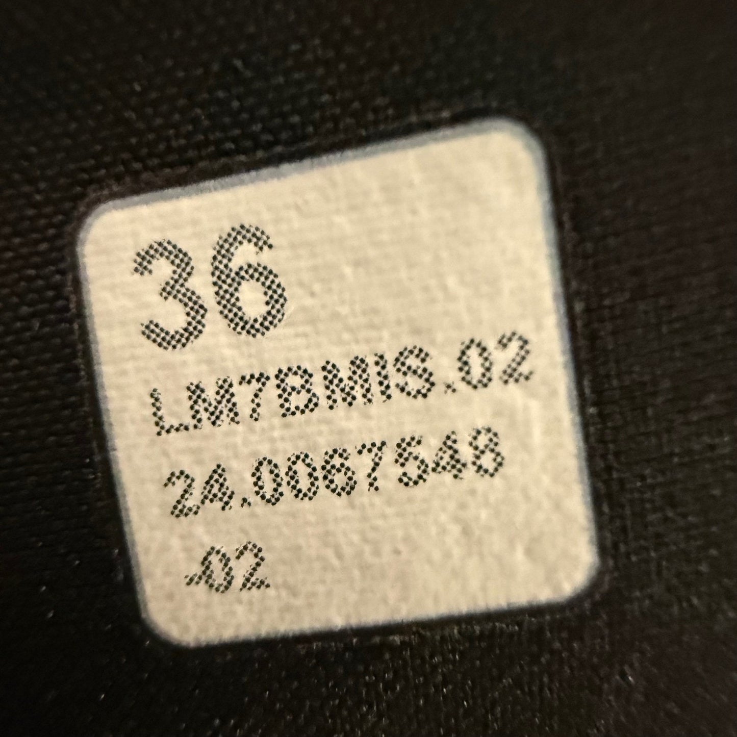 Lululemon ABC Shorts Mens 36 Navy Blue Chino Casual Golf Stretch Preppy Comfort