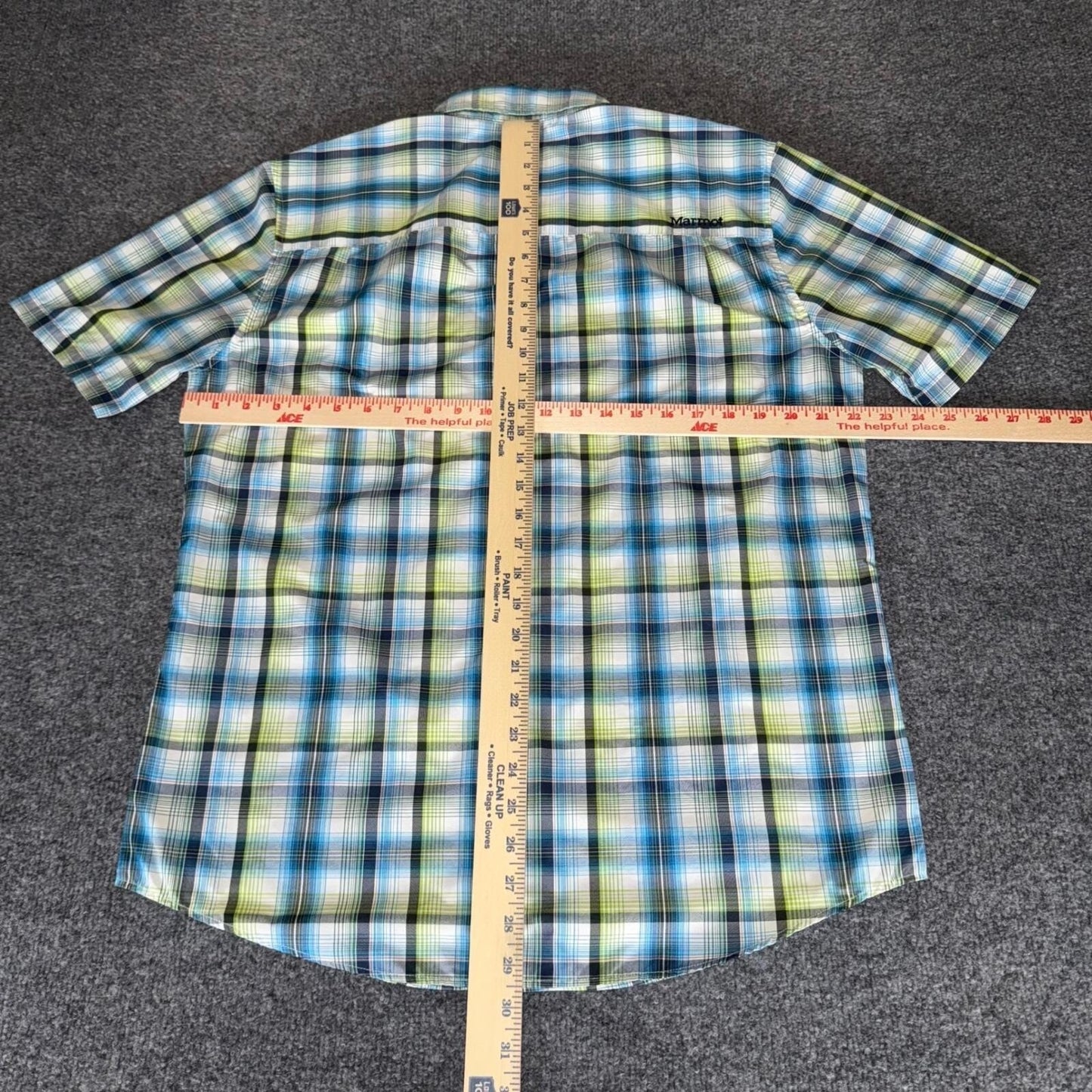 Marmot Shirt Mens Medium Plaid Button Up Outdoor Hiking Short Sleeve Lightweight
