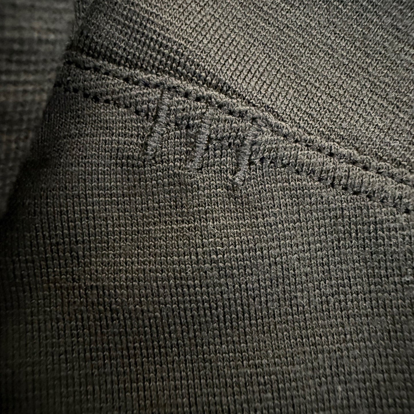 Lululemon Polo Shirt Mens Small Black Short Sleeve Performance Golf Athleisure