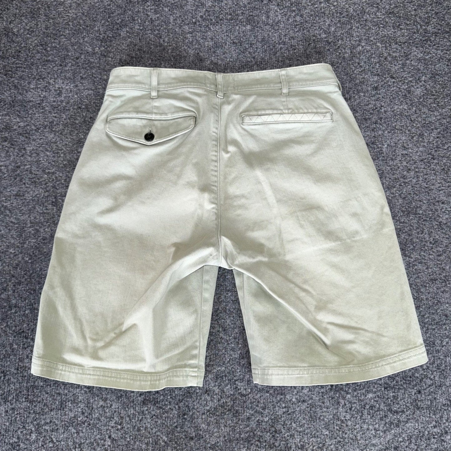 Wellen Shorts Mens Size 30 Green Chino Casual Summer Outdoor Everyday Comfort