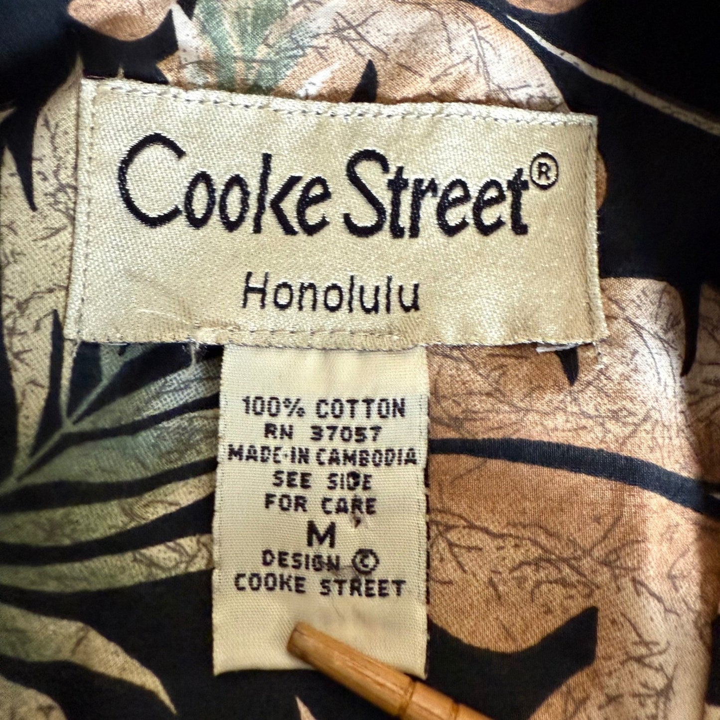 Cooke Street Hawaiian Shirt Mens Medium Leaf Floral Black Beige Short Sleeve