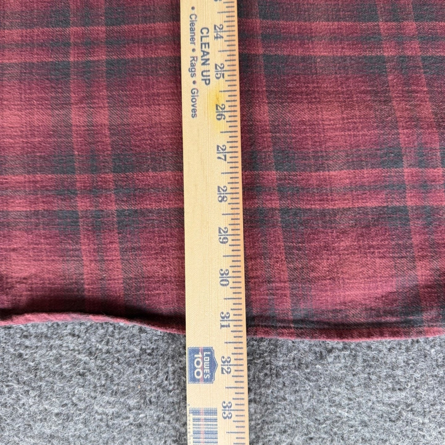 Vans Flannel Shirt Mens XL Red Plaid Long Sleeve Button Up Casual Skate Grunge