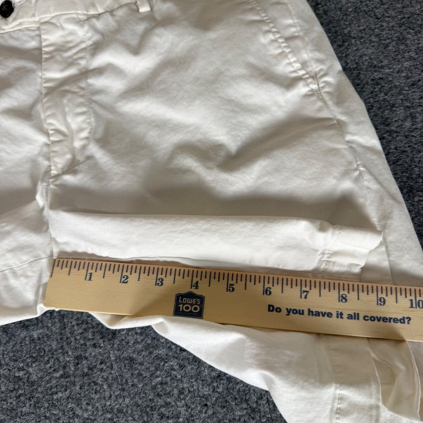 Peter Millar Chino Shorts Mens 34 (Fits 33) Beige Stretch Golf Casual Comfort