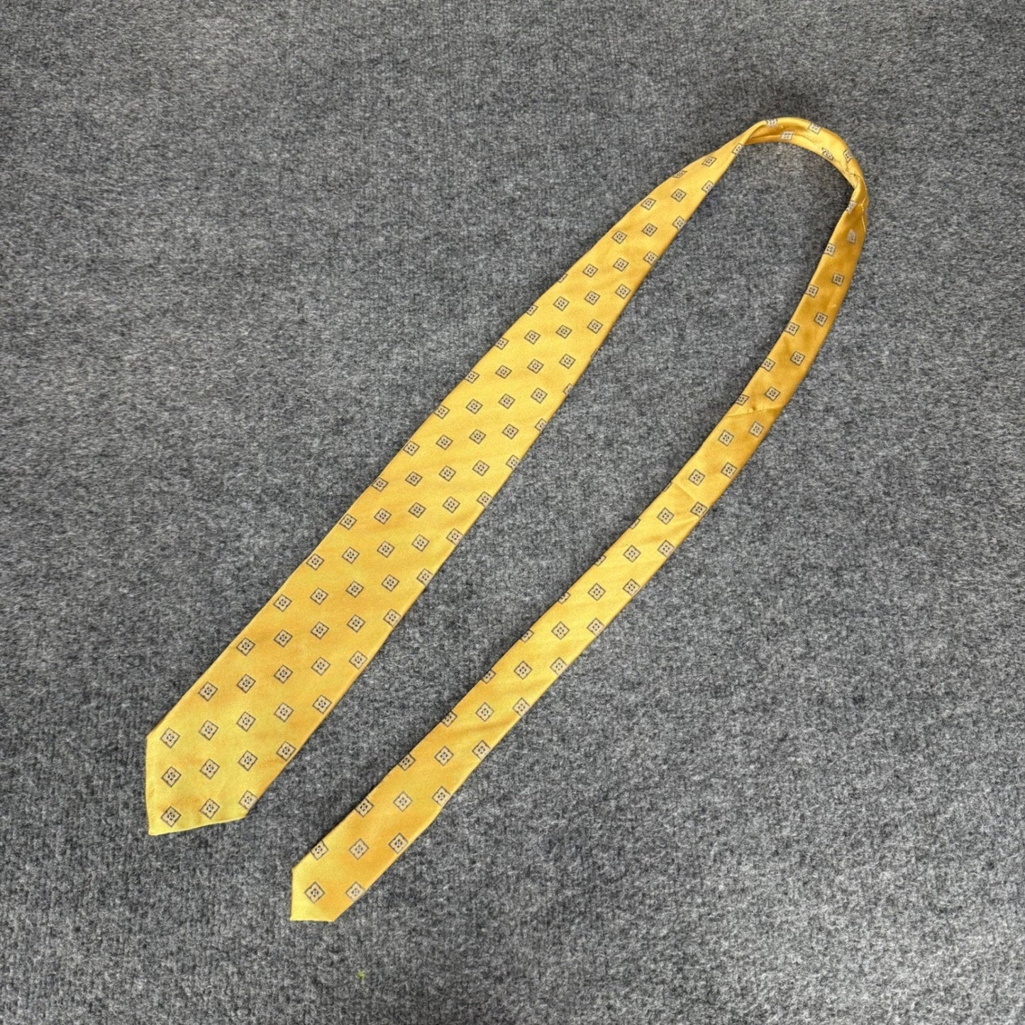 Canali Mens Silk Tie Yellow Geometric Medallion Made in Italy Formal Necktie