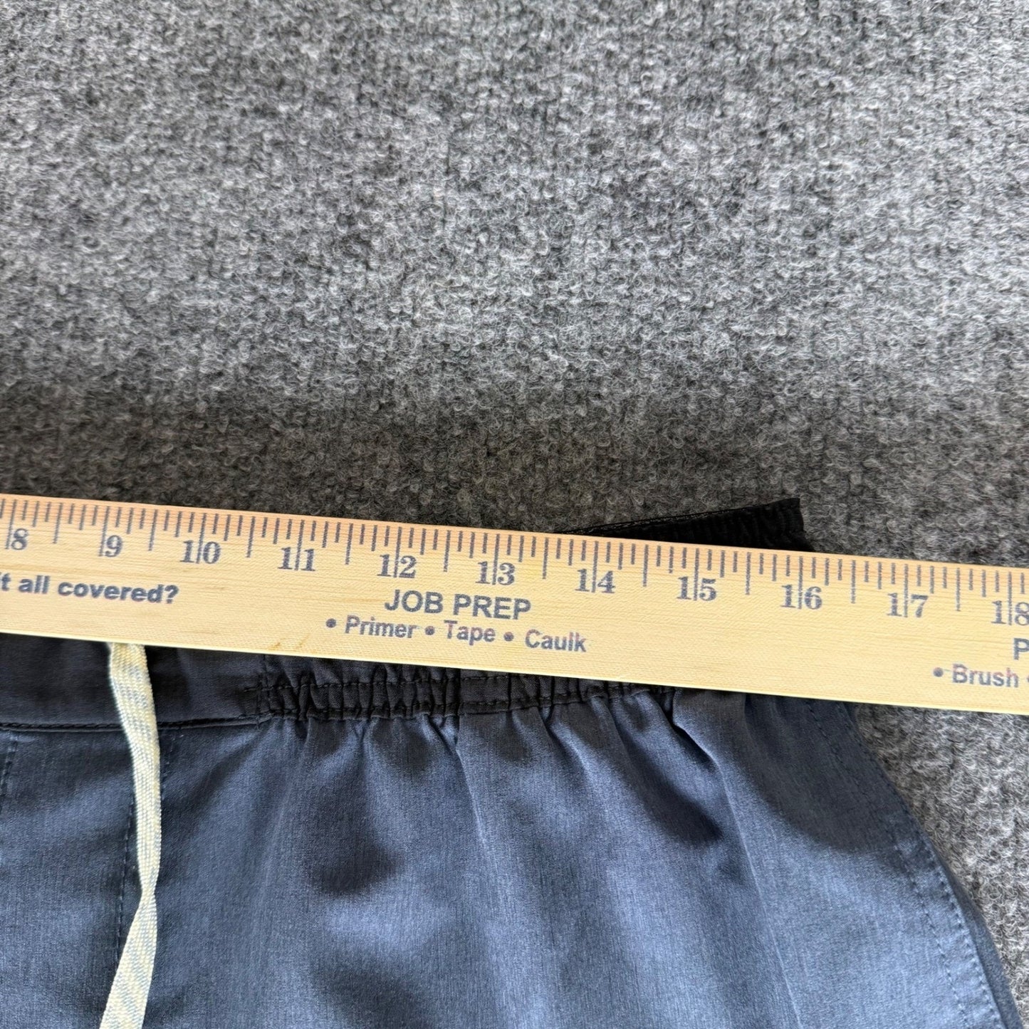 Vuori Banks Performance Shorts Mens XL Blue 4-Way Stretch Athletic Hybrid Casual