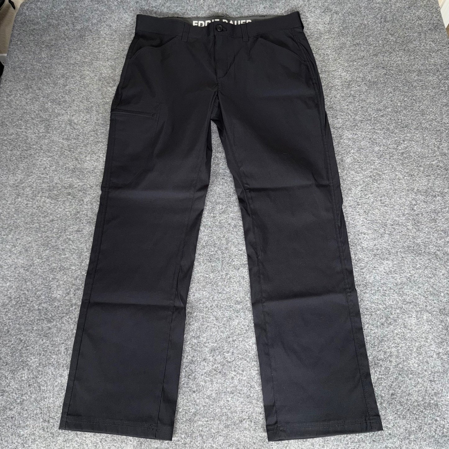 Eddie Bauer Rainier Tech Pants Mens 36x32 Black Cargo Outdoor Hiking Travel