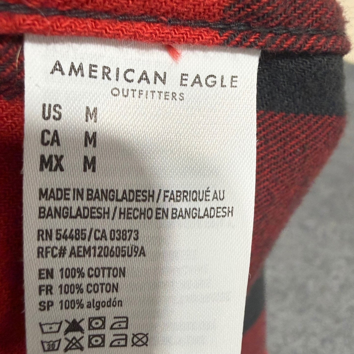 American Eagle Mens Super Soft Buffalo Plaid Medium Flannel Shirt Red Black