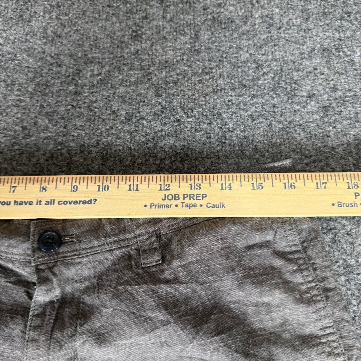 Eddie Bauer Mens Gray Cotton Flat Front Shorts Size 32 Casual Outdoor Hiking